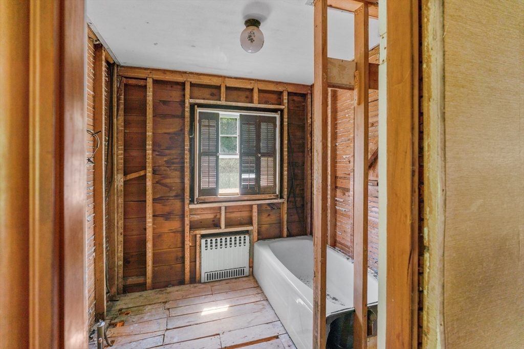 451 Primrose St Property Photo 22