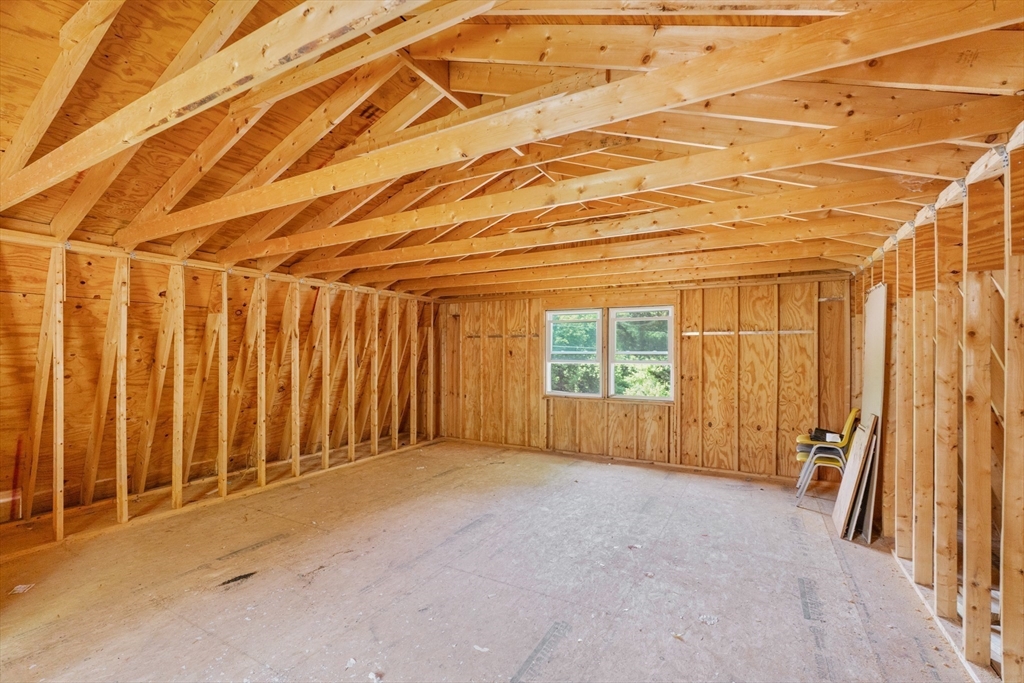 451 Primrose St Property Photo 29