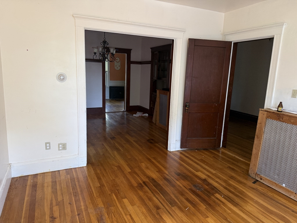 72 Bailey St Property Photo 5