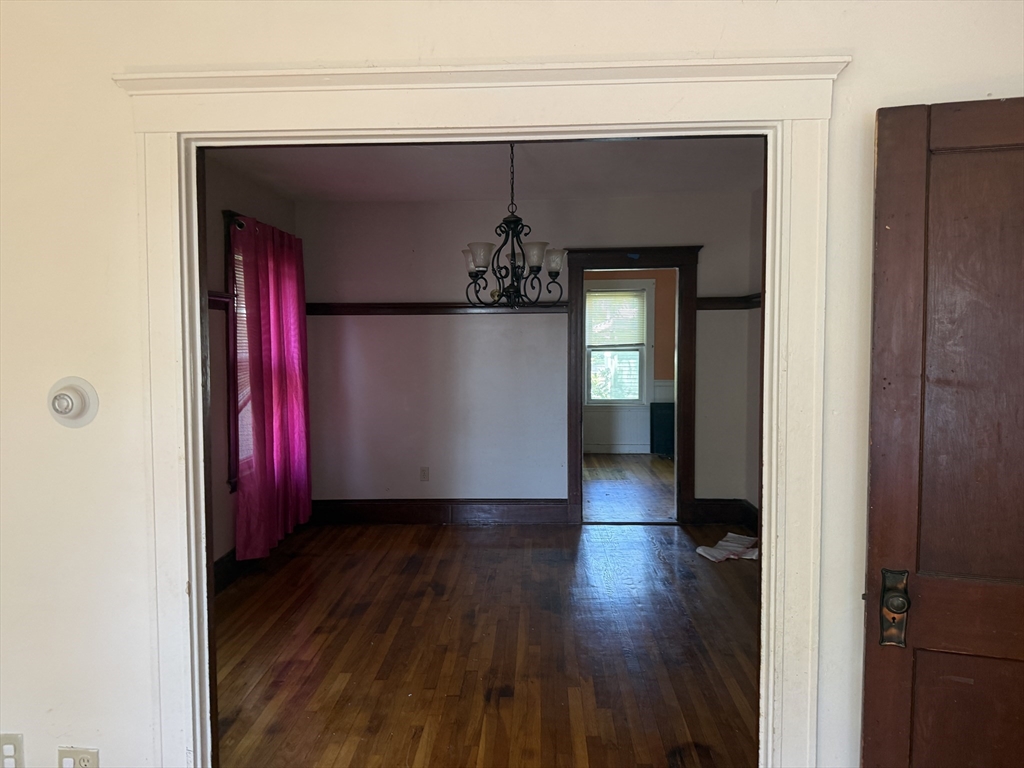 72 Bailey St Property Photo 6