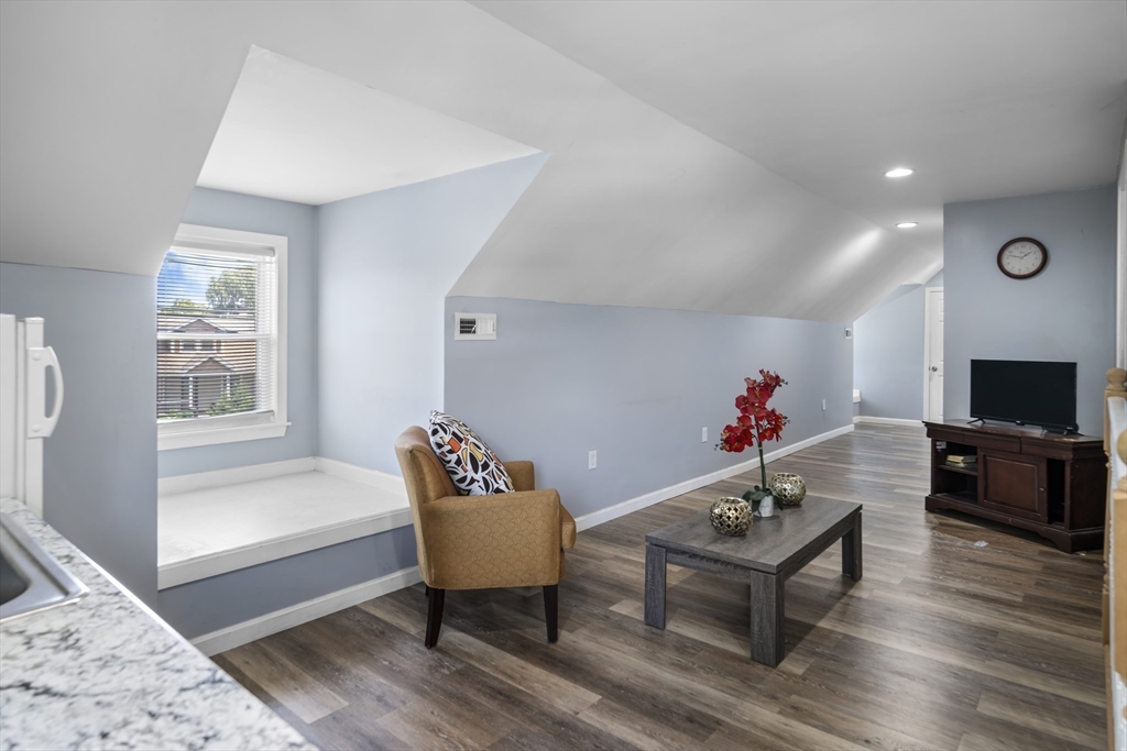 34 Merrimack St Property Photo 21