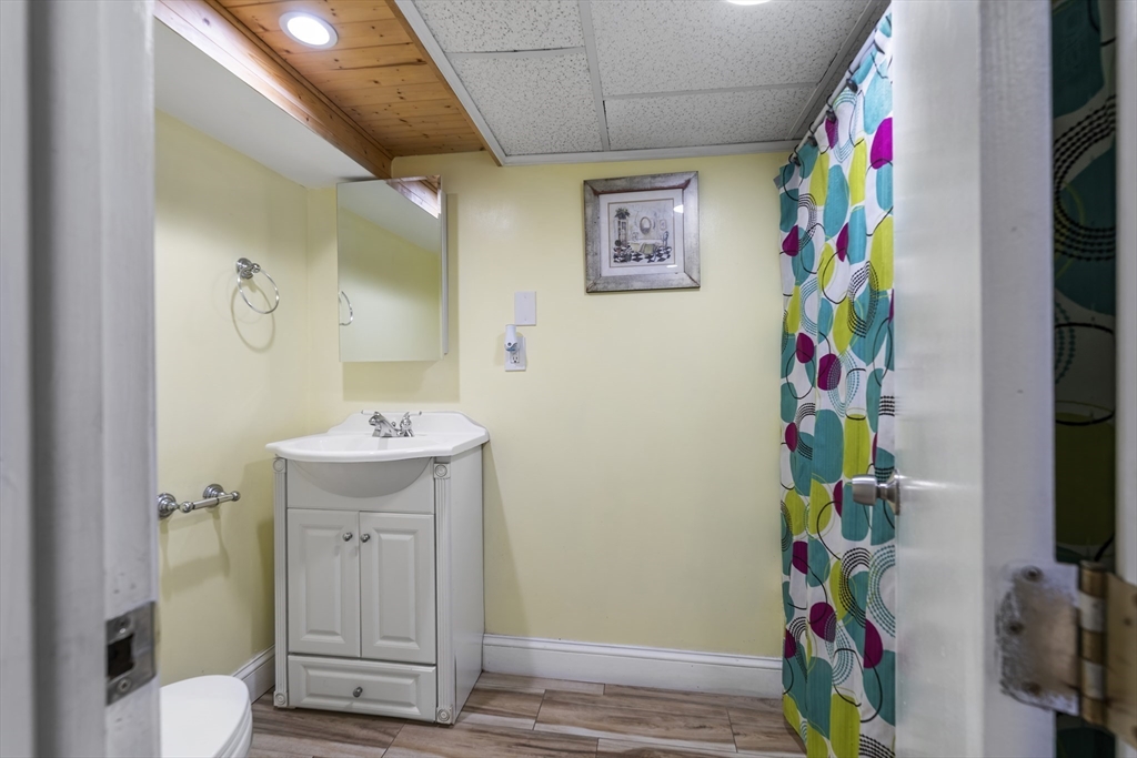 34 Merrimack St Property Photo 28