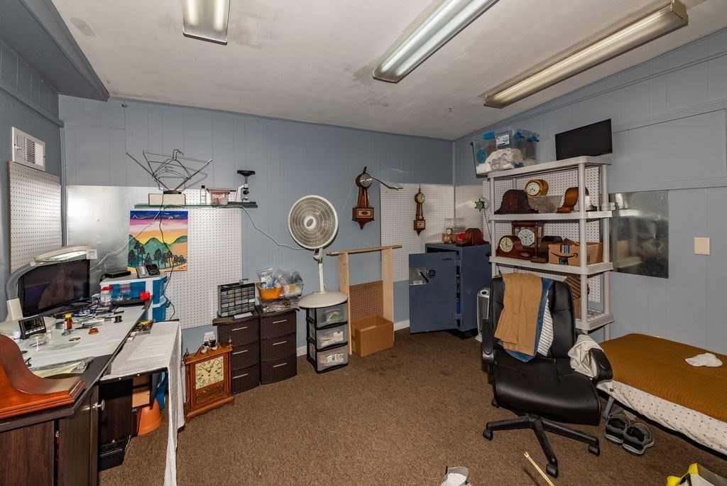 118 North Bedford Street Property Photo 14