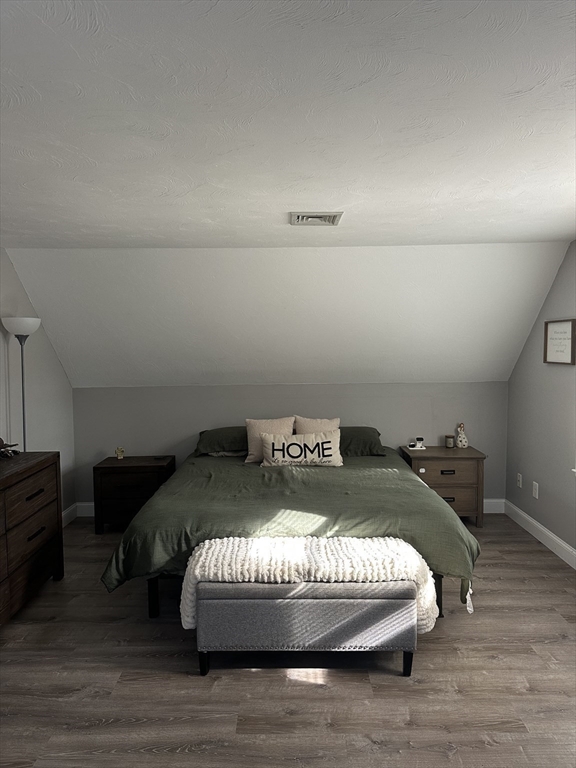 8 Cabot Cir Property Photo 8