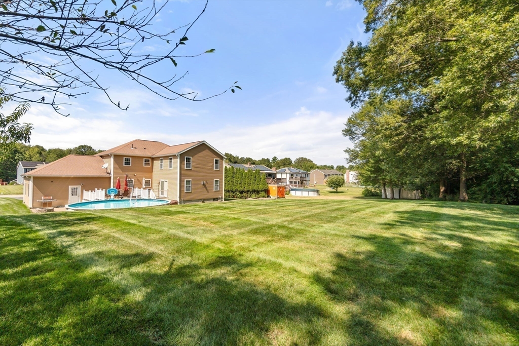 57 Eagle Dr Property Photo 4