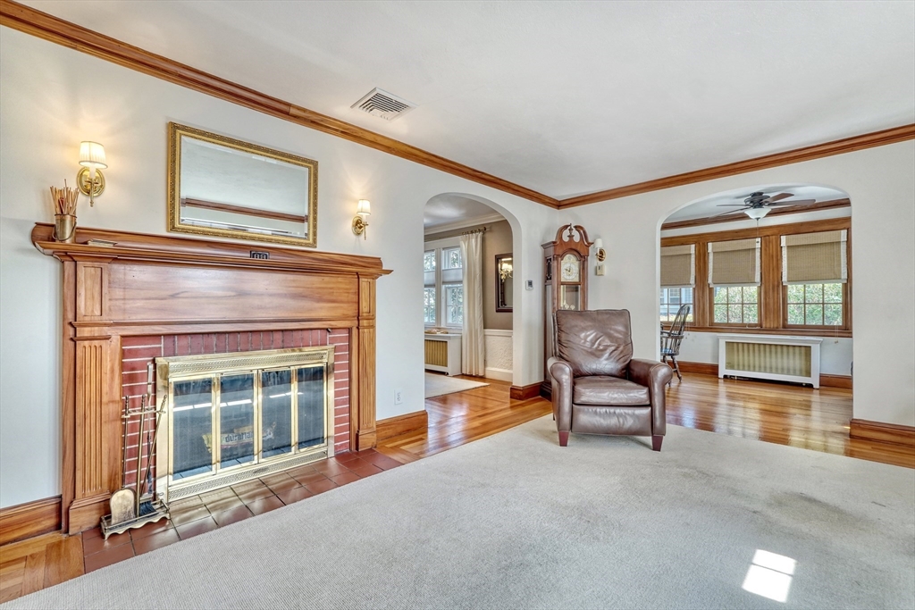 46 Goss Ave Property Photo 3