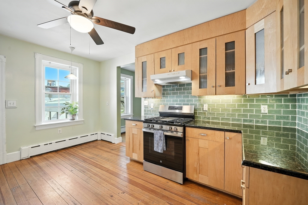 37 Payson Ave