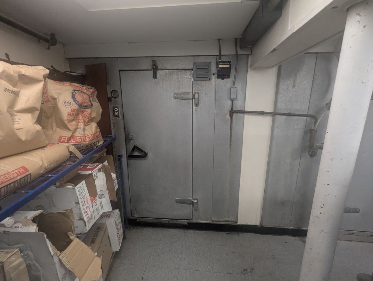 1 Confidential Property Photo 15