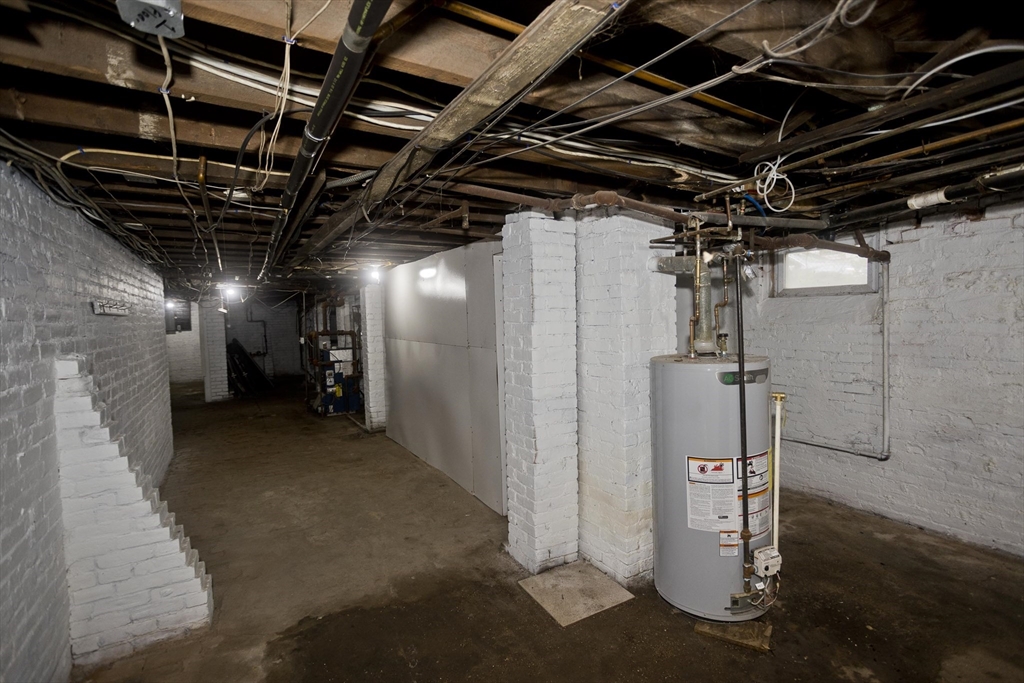 107 Thompson St Property Photo 30