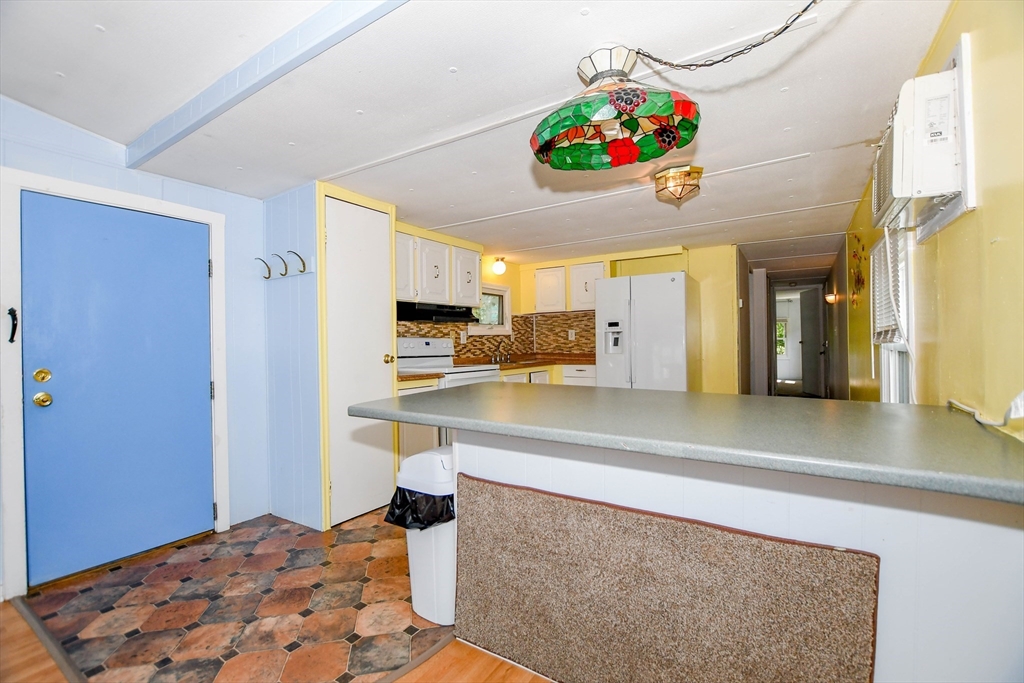 24 Kimberly Ct Property Photo 9