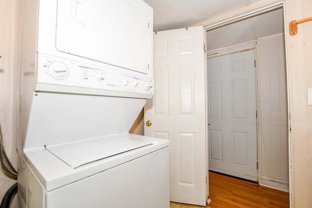 24 Kimberly Ct Property Photo 19