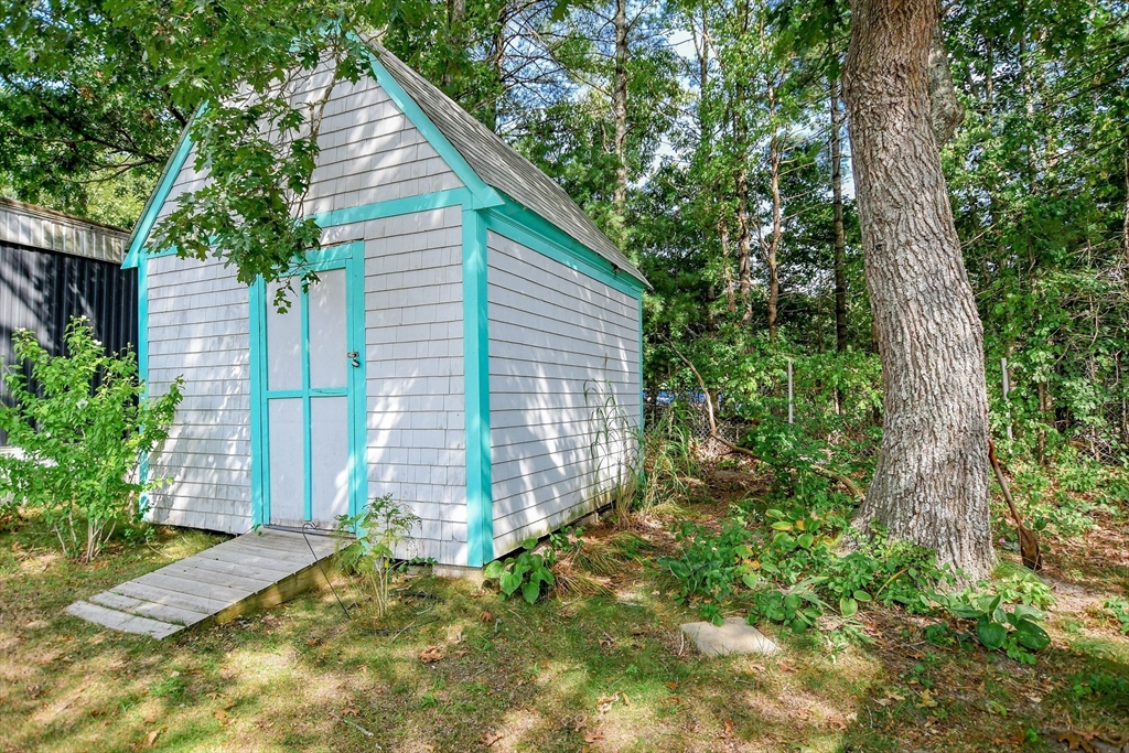 24 Kimberly Ct Property Photo 22