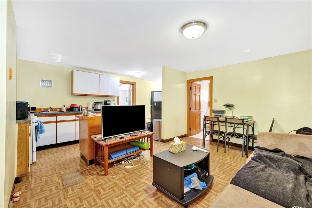 149 Willow Street Property Photo 36