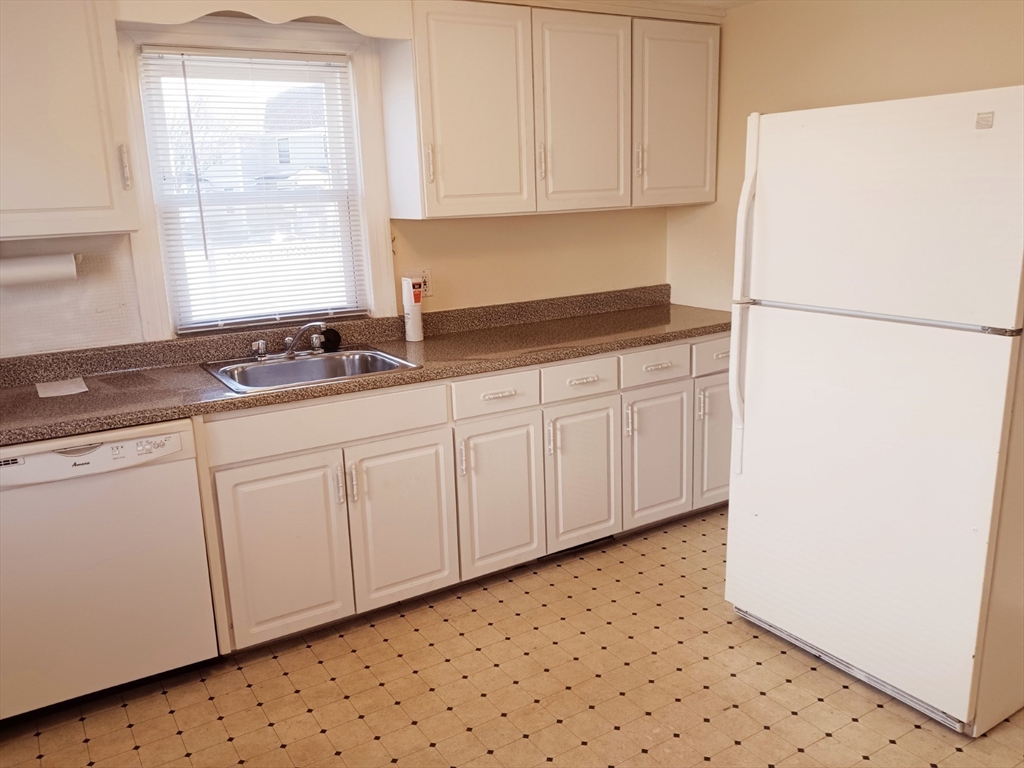 188 Lexington Street # 188 Property Photo 12