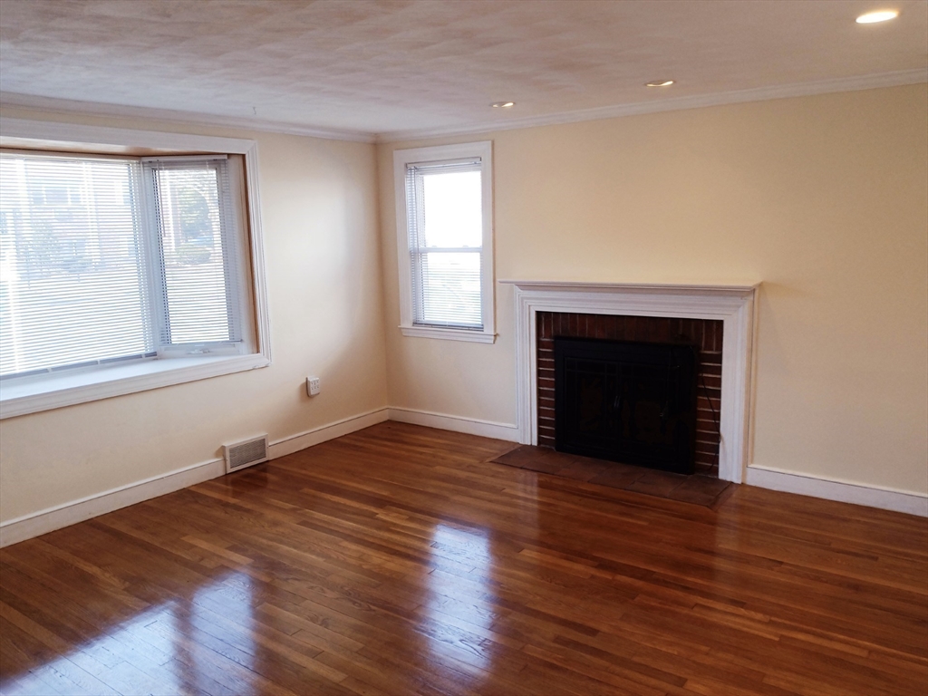 188 Lexington Street # 188 Property Photo 19