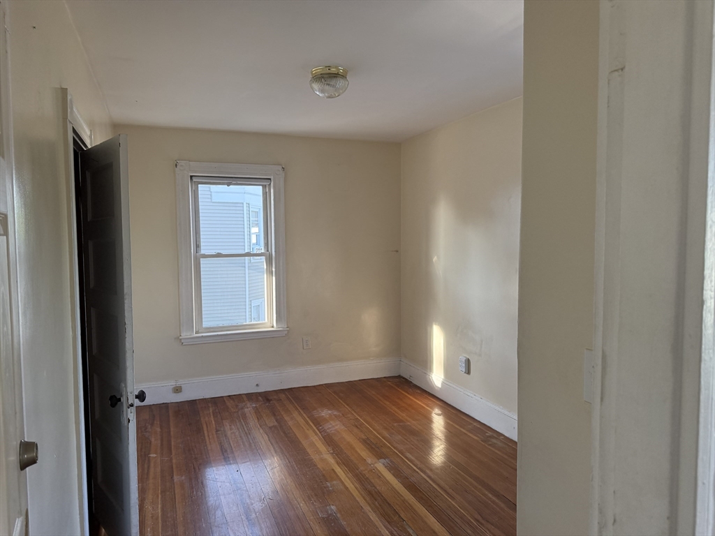 29 Torrey St Property Photo 18
