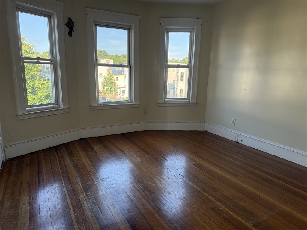 29 Torrey St Property Photo 19