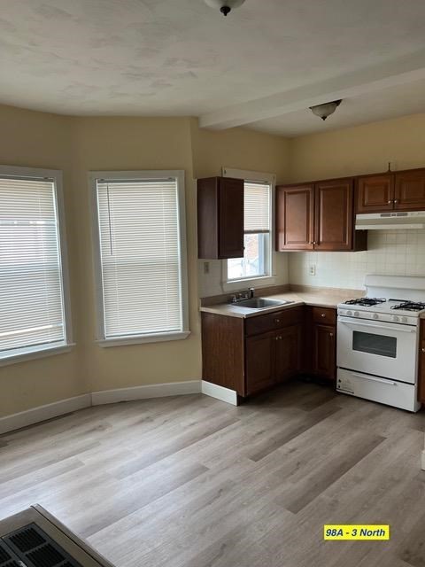 98 County St. Property Photo 14