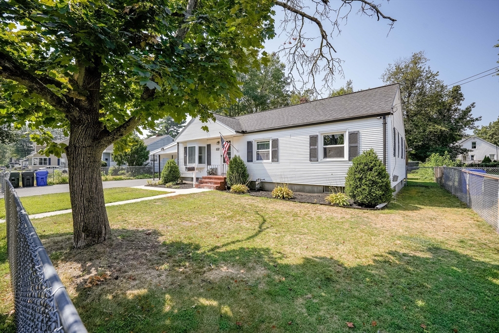 122 Drexel St Property Photo 3