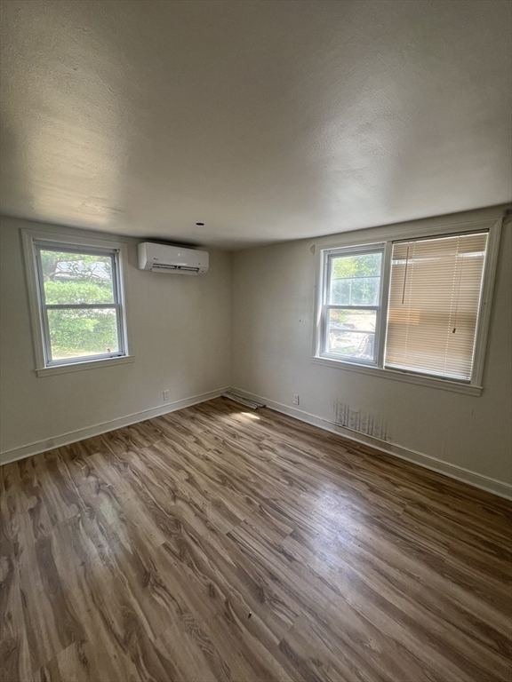 1003 Crescent St # 1 Property Photo 6