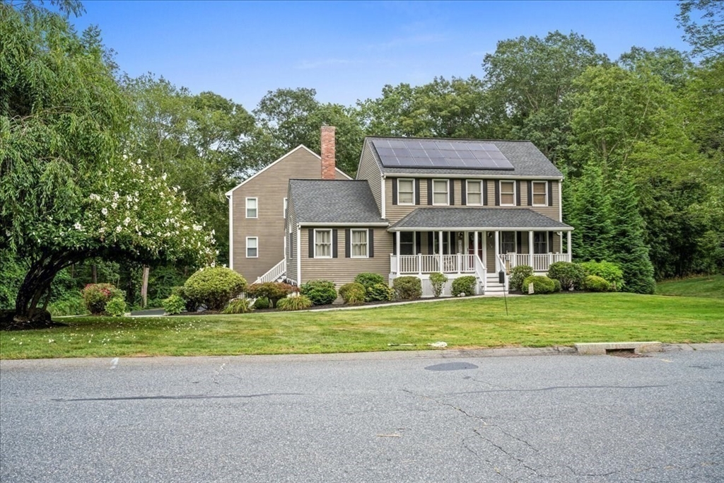 104 Alana Dr Property Photo 4