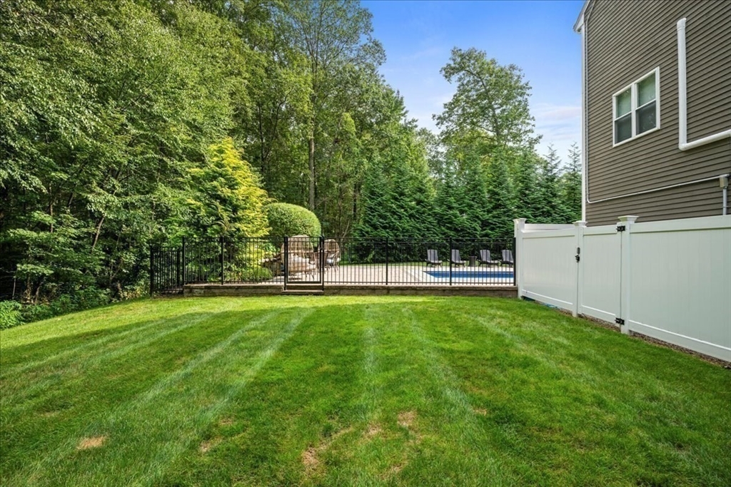 104 Alana Dr Property Photo 36