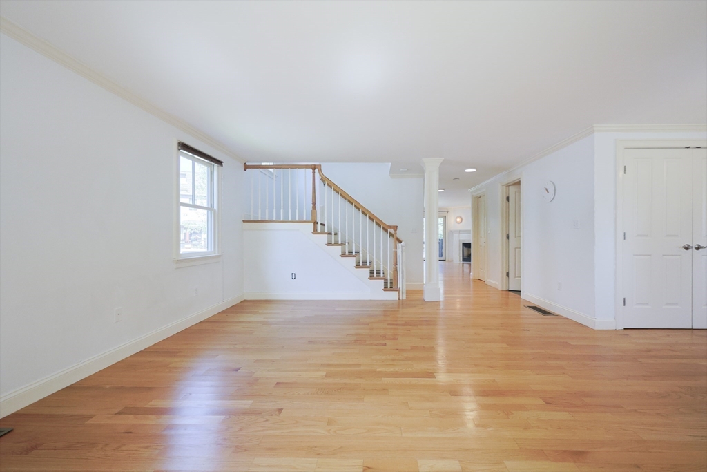 105 Watertown St # 105 Property Photo 9
