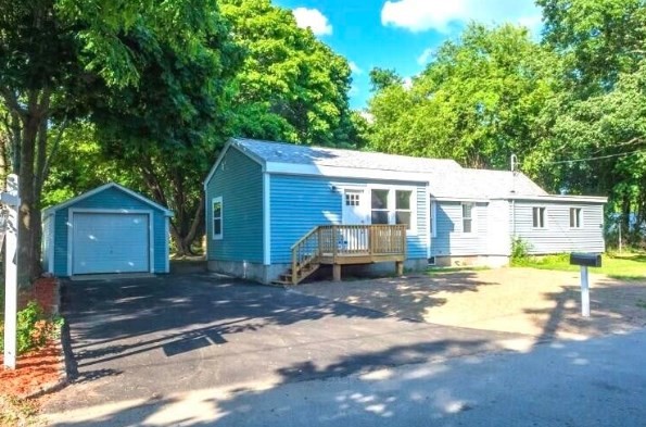 1 Chapel Ln Property Photo 1