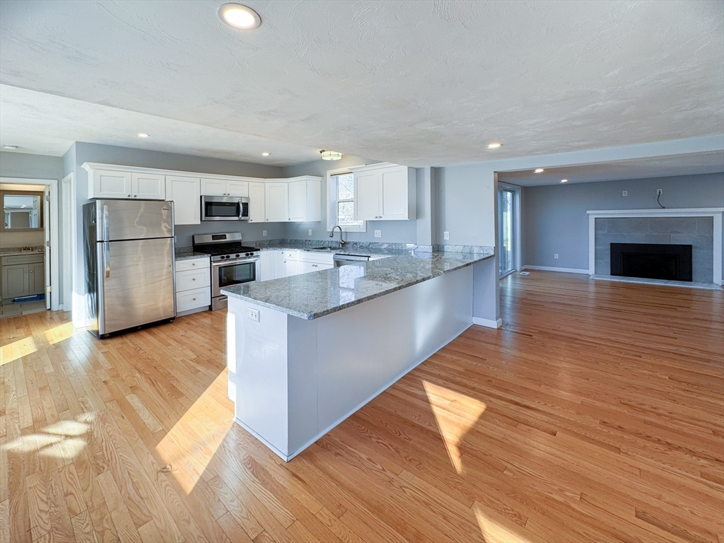 1 Chapel Ln Property Photo 4