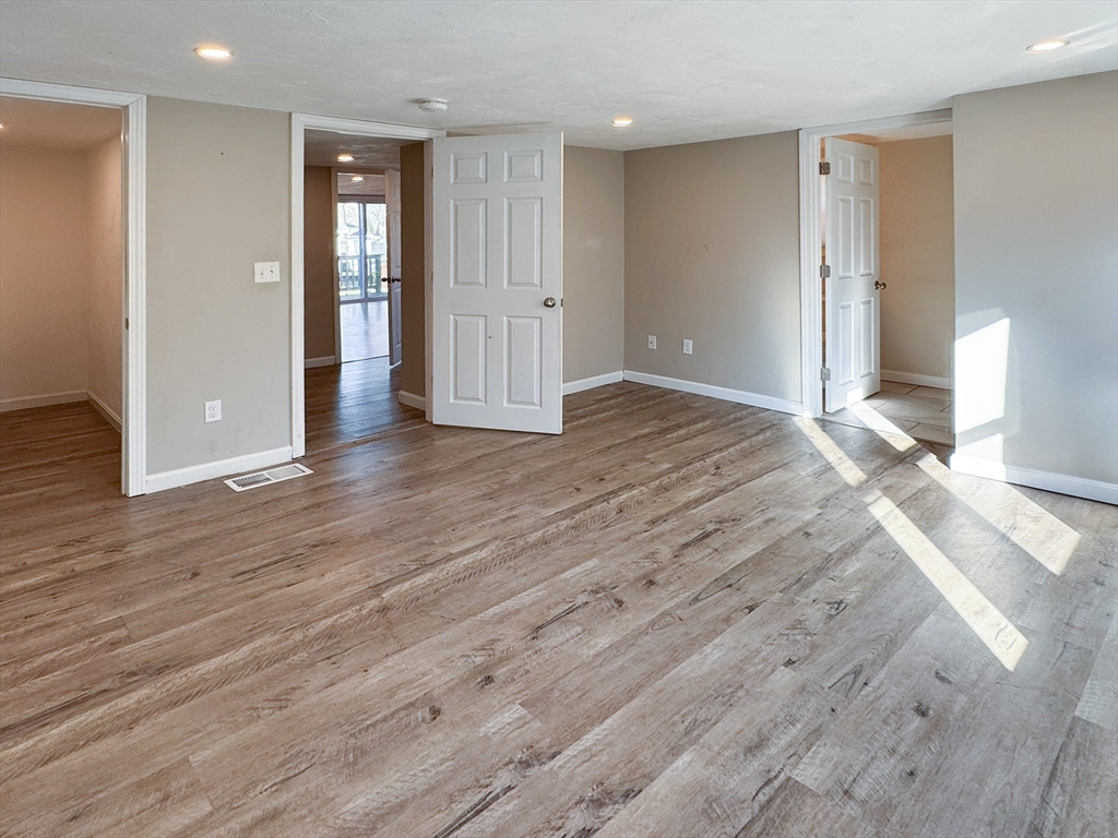 1 Chapel Ln Property Photo 13