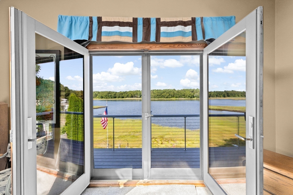 28 Arlington Road Property Photo 35