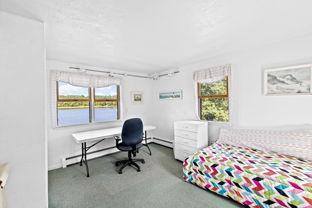 28 Arlington Road Property Photo 36