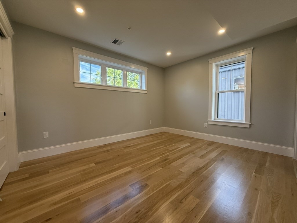 93 Grant Street Property Photo 9