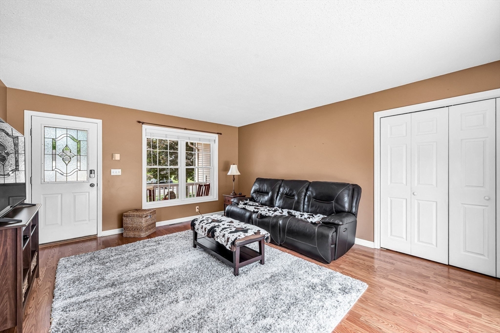 50 Muriel Ln Property Photo 7