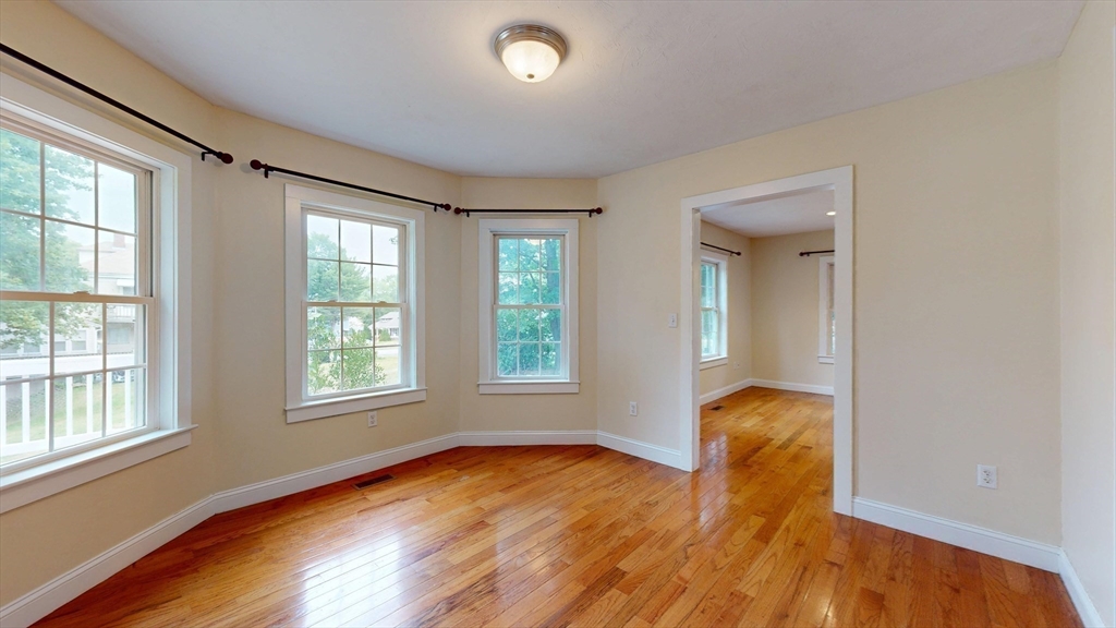 29 Ellis Ave Property Photo 24