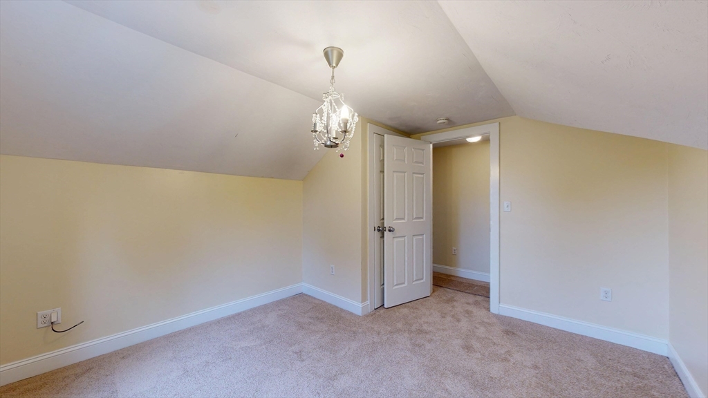 29 Ellis Ave Property Photo 39