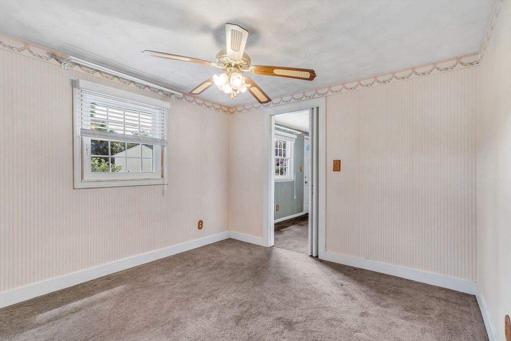 50 Hartford Ave E Property Photo 24