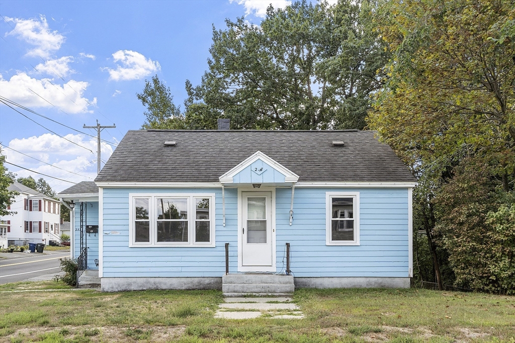 257 Spruce St Property Photo 1