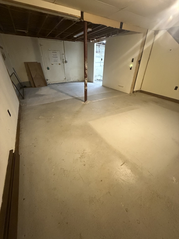 1164 Victoria St Property Photo 19