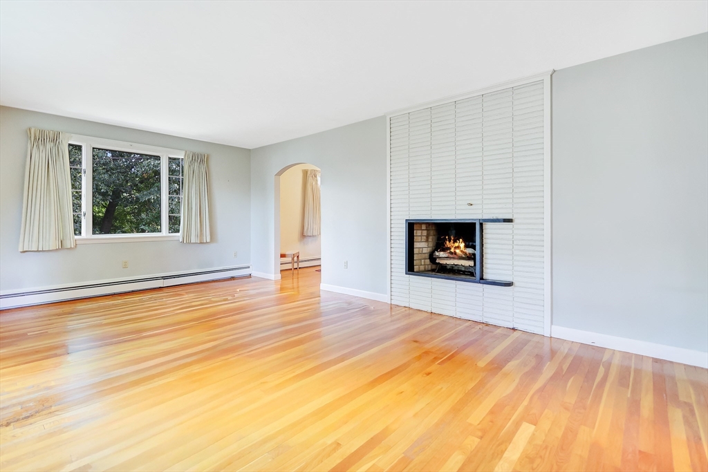 3 Errico Lane Property Photo 5