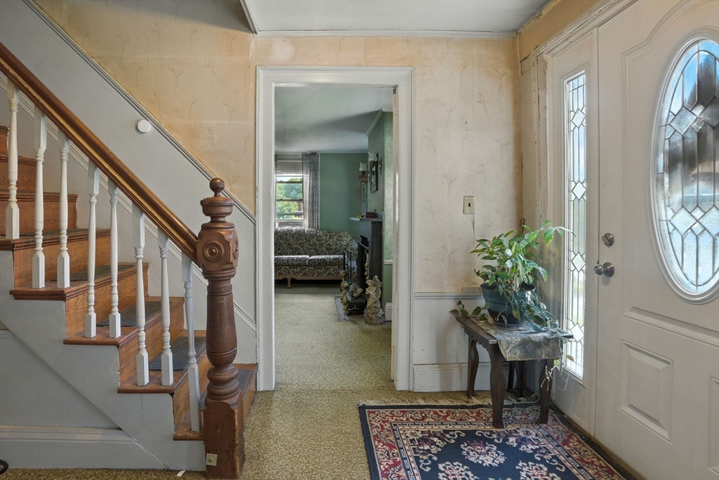 5 Circle St Property Photo 20