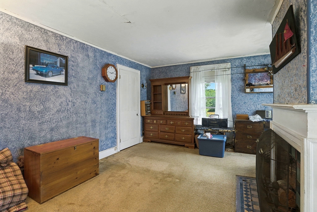 5 Circle St Property Photo 27