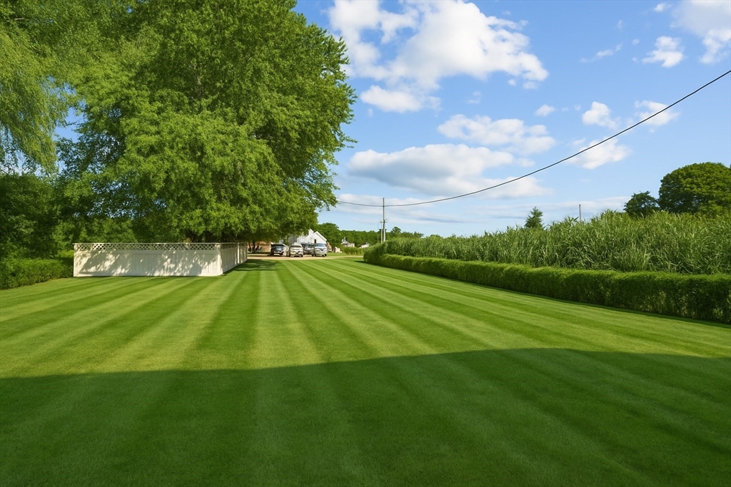 19 Keller Ave Property Photo 4