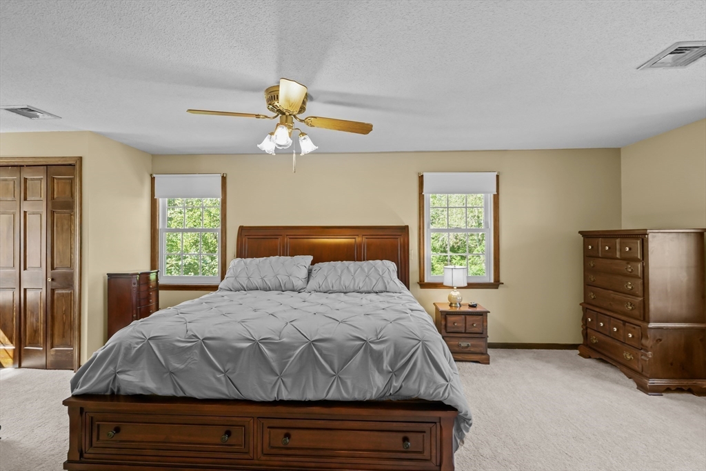 19 Keller Ave Property Photo 23