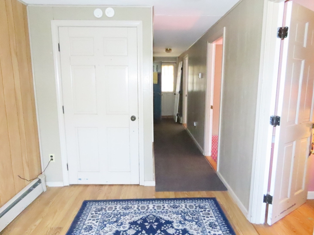268 Main Street Property Photo 5