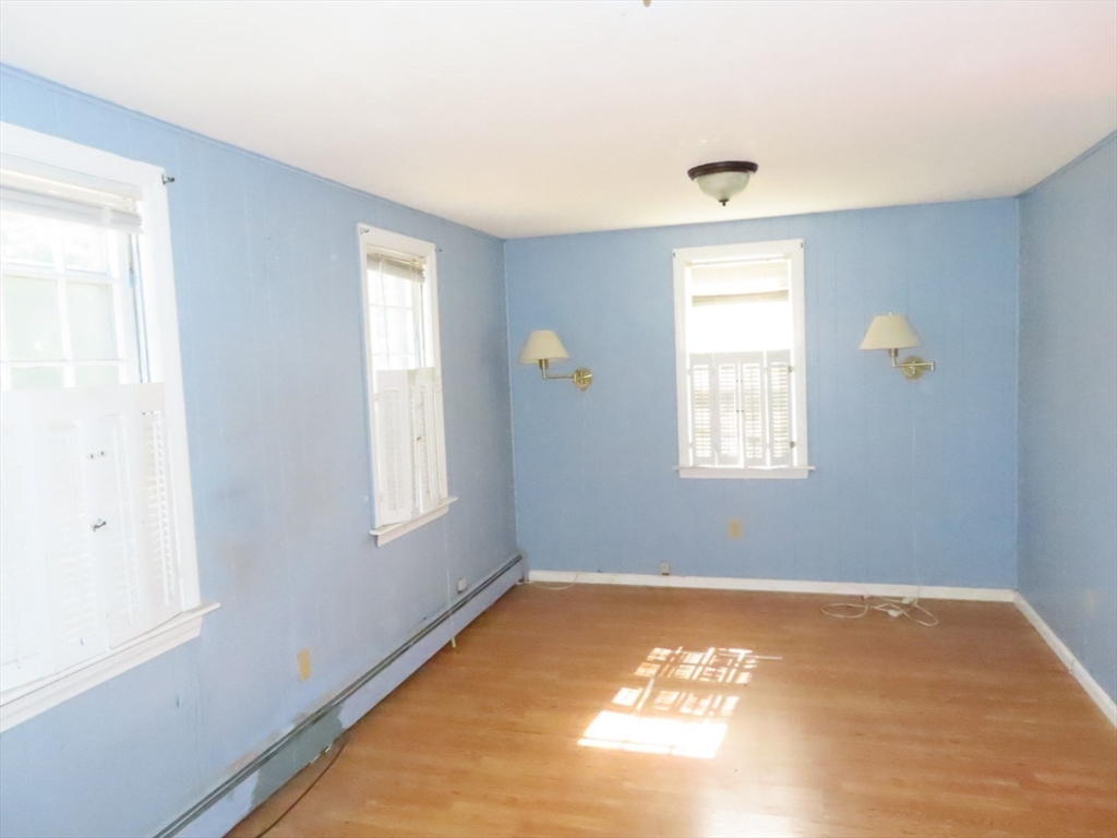 268 Main Street Property Photo 13