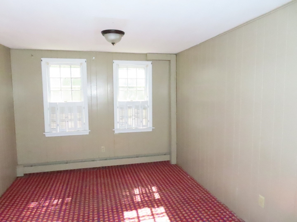 268 Main Street Property Photo 14