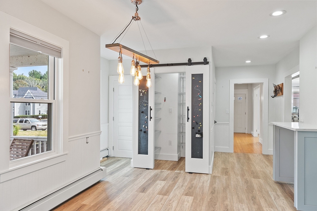 224 Main St Property Photo 6