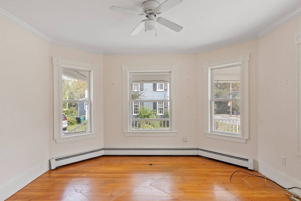 224 Main St Property Photo 14