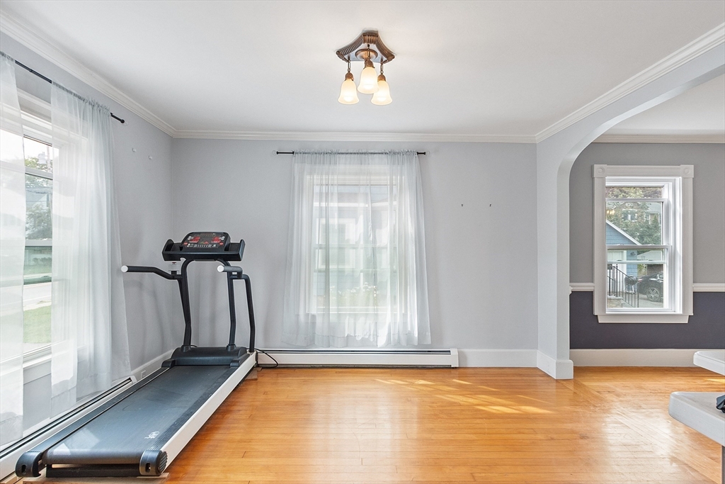 224 Main St Property Photo 17